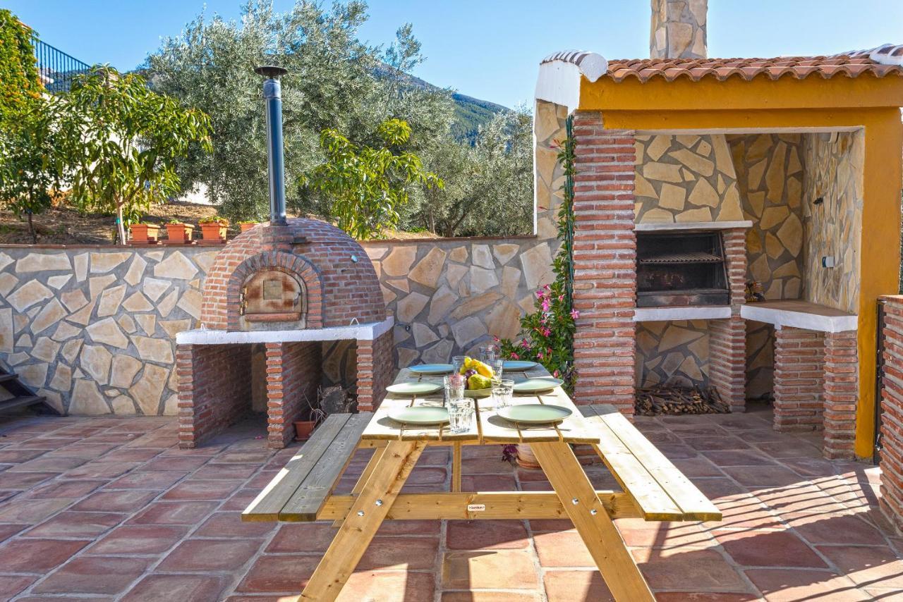 Casa Del Valle Con Piscina Privada Villa Alcaucín Kültér fotó